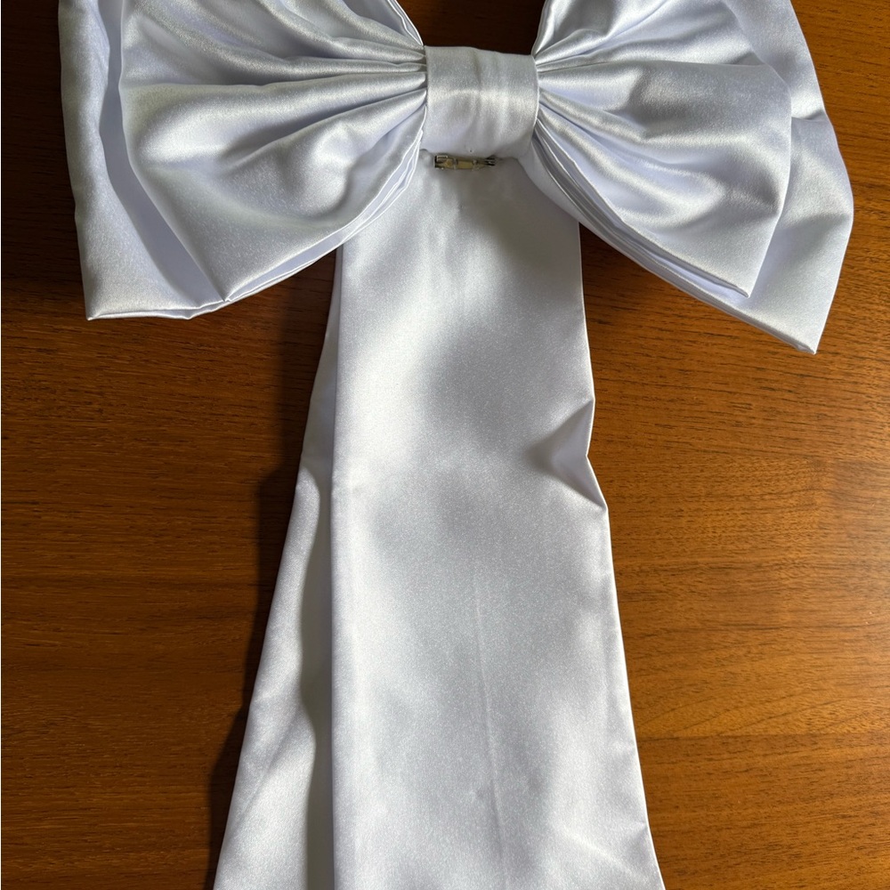Elegant big White Satin Bow Tie
